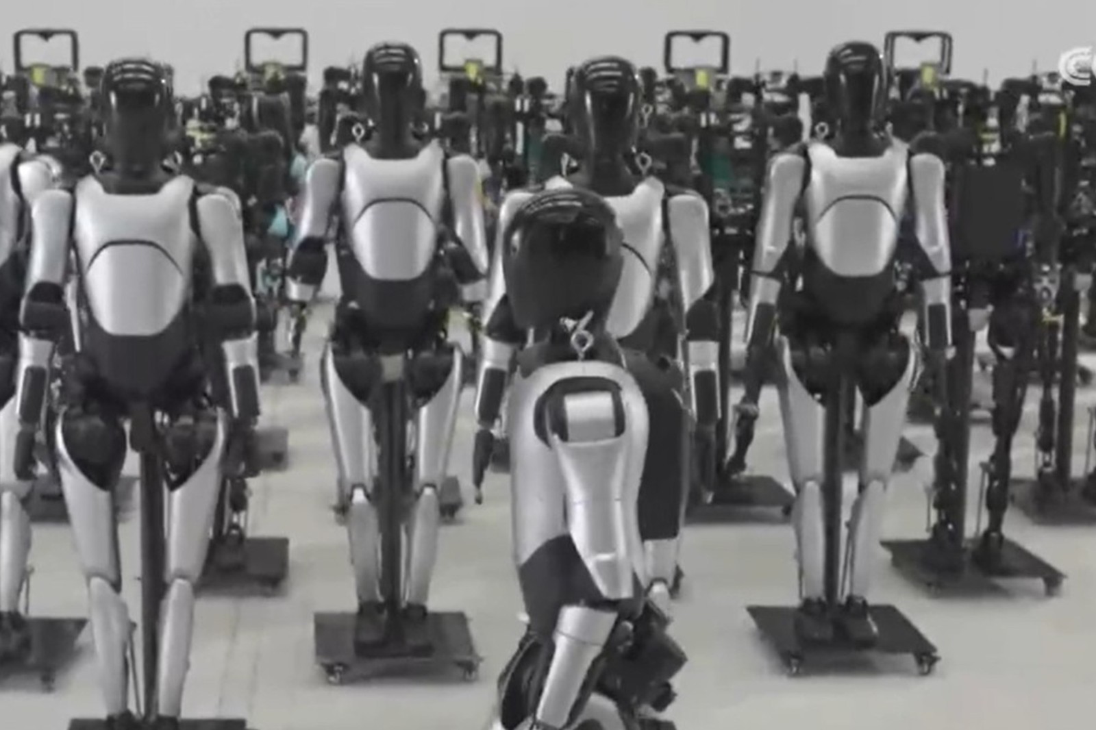 央视报道！揭秘DG视讯机器人量产超级工厂